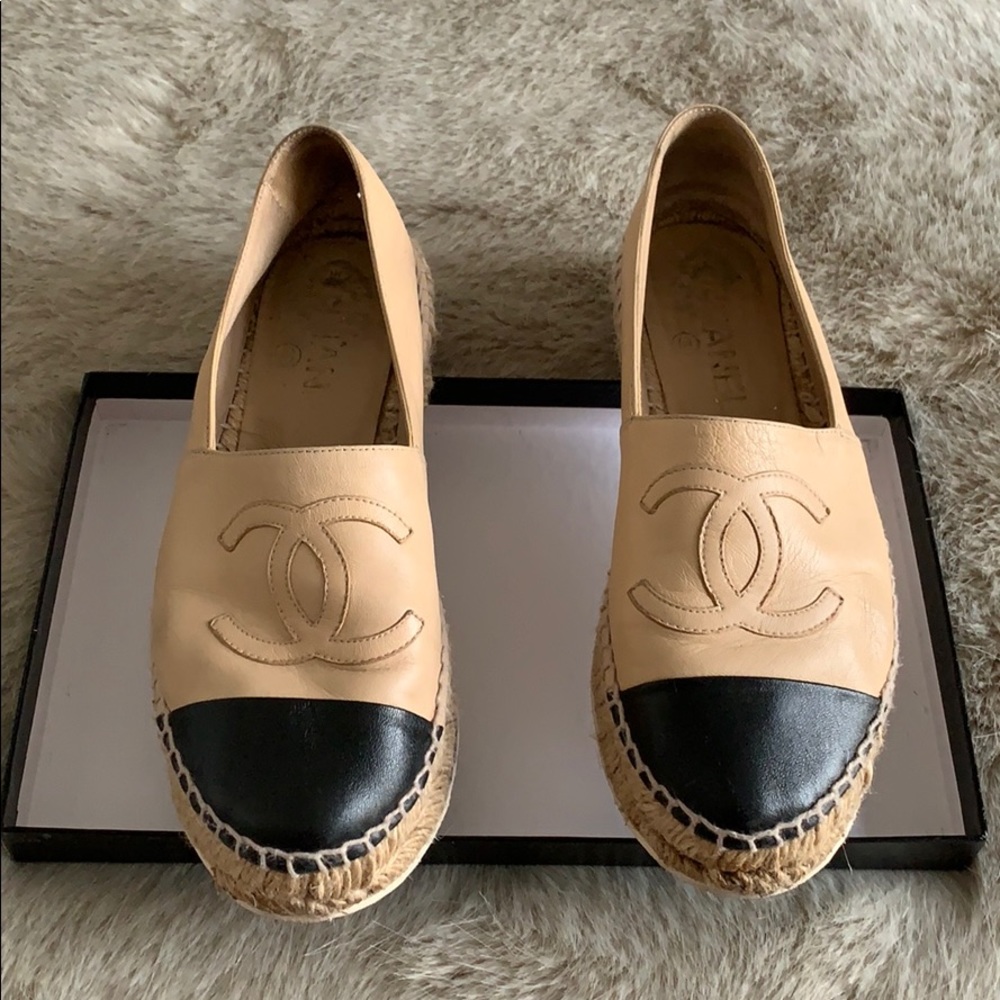 Authentic Chanel Espadrilles Beige/Black Size 36